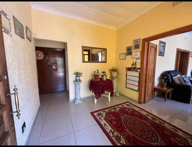 3 BEDROOM HOUSE FOR SALE IN ORANGE GROVE